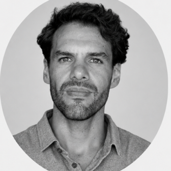 Alberto Robles